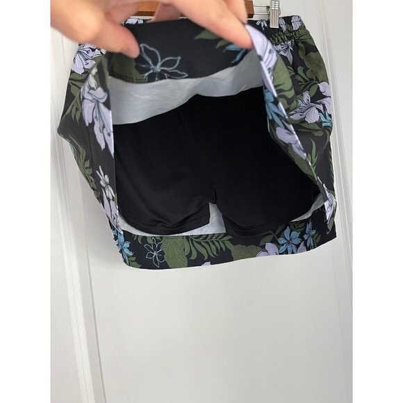 Skort - Picture 3 of 3